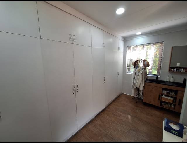 4 BEDROOM HOUSE FOR SALE IN VANDERBIJLPARK SE 3